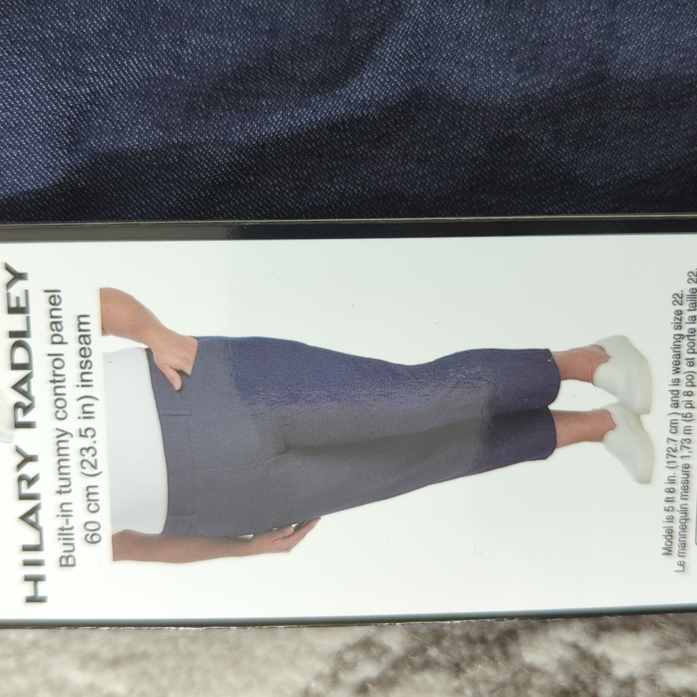 Sz 20: Hilary Radley Pull on Pant
